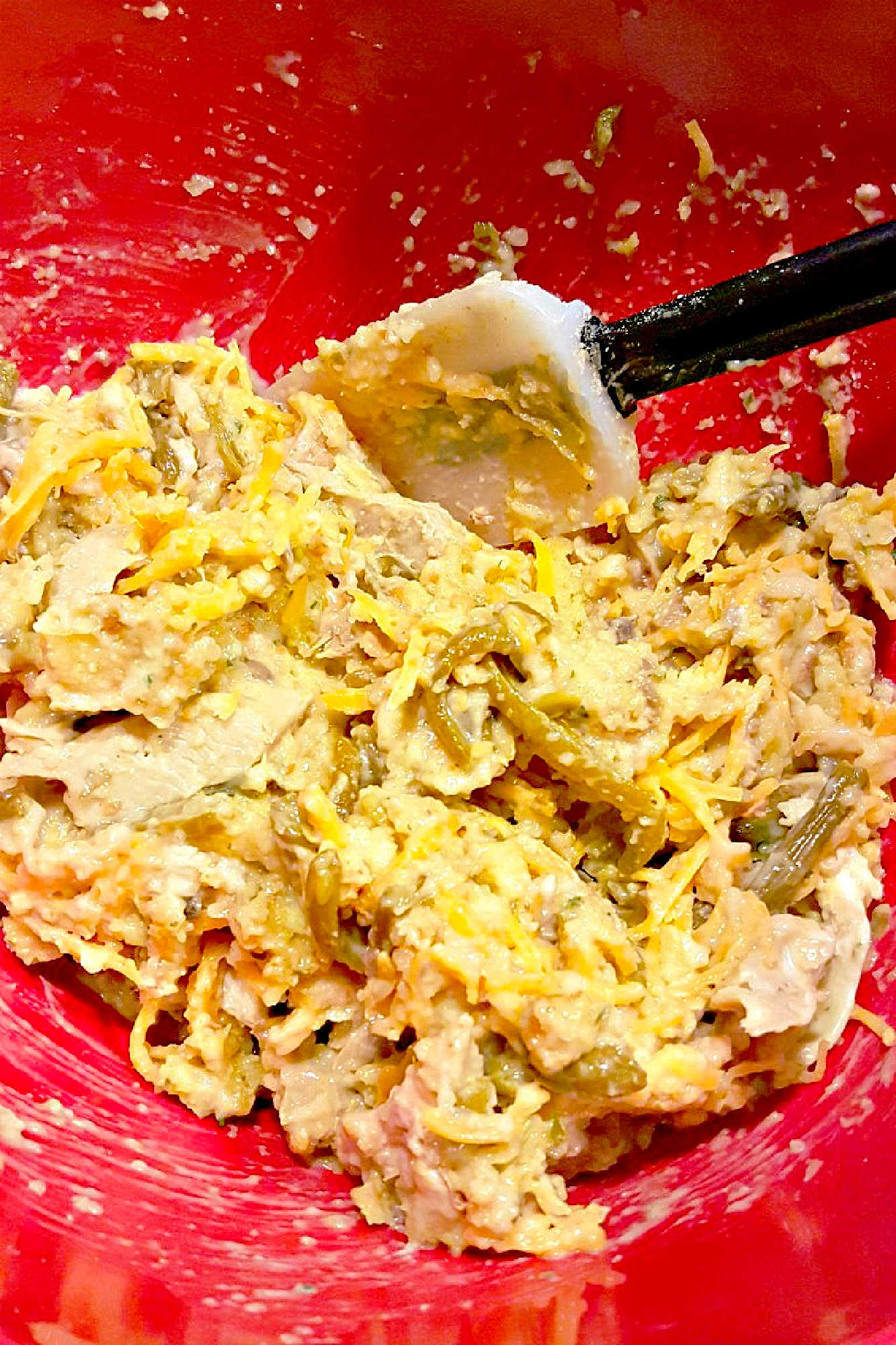 Looking for a new way to serve up your leftovers? Try these Turkey and Stuffing Enchiladas for a delicious and creative twist! 🍴🍗🎉 #leftoverrecipe #enchiladas #Thanksgivingleftovers #easyrecipe #ThanksgivingEats #EnchiladaLovers #TurkeyFeast #HolidayFlavors #MexicanStyleStuffing #LeftoverMakeover #ThanksgivingThrowback #enchiladas