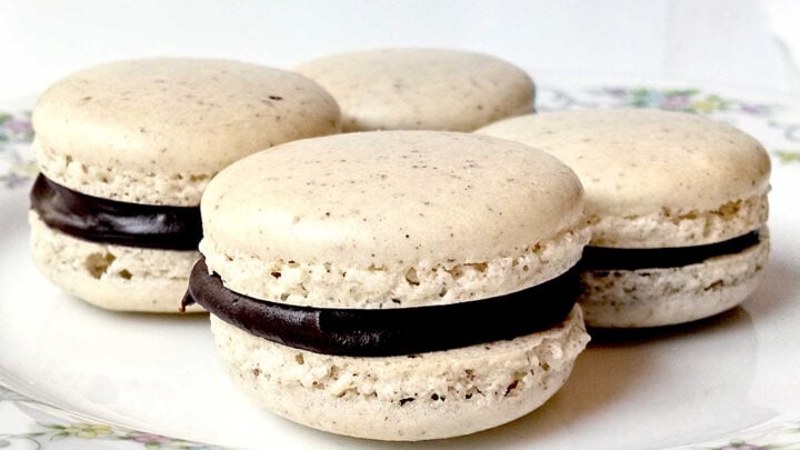 Sink your teeth into the ultimate flavor fusion with Derby Pie Macaron, a unique blend of Kentucky Derby tradition and French pastry perfection. Don't just take our word for it, try it for yourself! #MacaronMadness #DerbyDelights #BiteSizeBourbon #PiesAndPatisseries #MouthwateringMacarons #DerbyPieMacaron #MacaronObsessed #SweetTreats #KentuckySweets #MacaronLover
