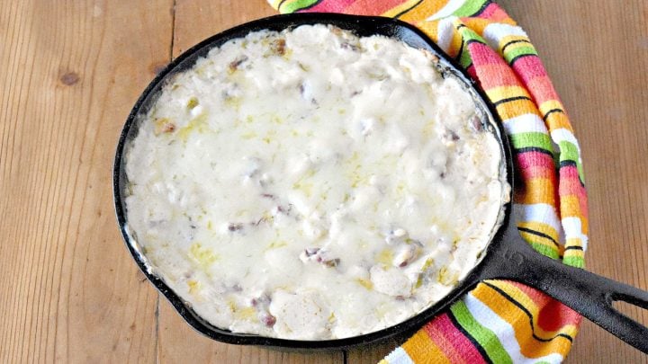 Warm, gooey Reuben flavors meet fresh sprouts for a dip that's perfect for any gathering. Scoop up something new and let every bite surprise you. Learn more in our bio. #reubensandwich #reubendip #cheesydip #diprecipe #ReubenDipDelight #MeatLoversFavorite #GourmetSnacks #HotandSavory #FoodieFavorites