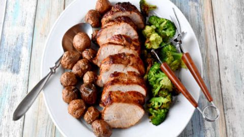 A simple meal of rotisserie roasted pork loin, potatoes, and broccoli all made in the air fryer. Garlic & Herb Rotisserie Pork Dinner is really flavorful and real fast to make. Made with Smithfield® marinated fresh pork, it’s our new family favorite!
