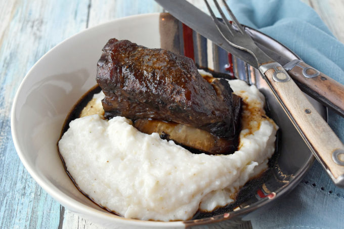 Braised using Java House Cold Brew liquid pods, these Coffee Braised Short Ribs can be made any time! The braising liquid is reduced into a fancy red-eye style gravy.  #javahouse #javahousecoldbrew