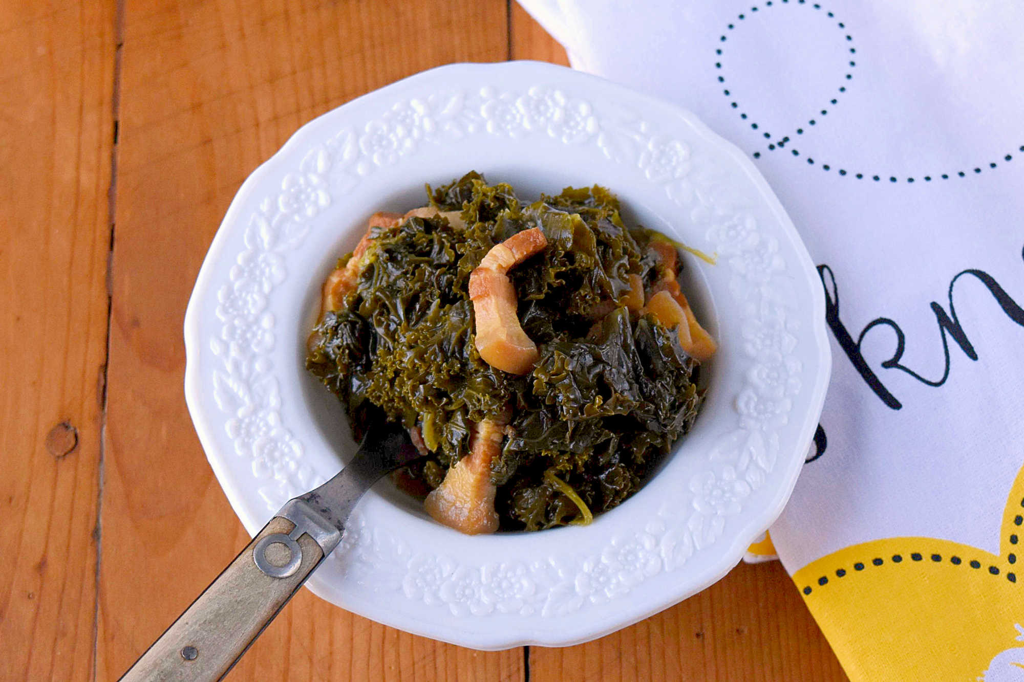 Ready to take your taste buds on a journey to the South? Look no further than Delicious Southern Kale! ๐
A mouthwatering experience that will leave you wanting more. #kalerecipe #southernkale #comfortfood #sidedish #SouthernKaleDelight #FarmFreshFlavors #SoulfulCooking #KaleRecipes #HealthyEatingHabits #SouthernFlavors #TasteTheSouth #DeliciousSouthernKale