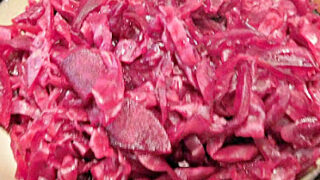 Fermenting is a great way to preserve some of the fresh bounty at the Farmer's Markets this time of year. I made up a batch of this Blaukraut using red cabbage, onion and apple.