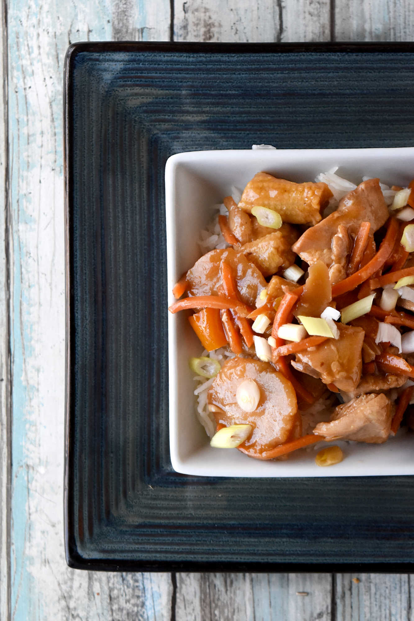 This Easy Chicken Stir-Fry with Homemade Sauce brings bold flavor, crisp veggies, and fast cooking to any weeknight. Perfect for meal prep, farmers market finds, and quick dinners.
#EasyDinner #ChickenStirFry #StirFryRecipe #FarmersMarketWeek #MealPrepIdeas #HomemadeSauce #QuickMeals