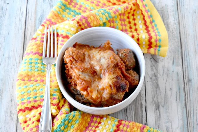 Bubble Up Meatball Parmesan has a biscuit base, Italian meatballs, marinara, and delicious cheese. It's a fun, family friendly bubble up recipe that you can whip up easily.