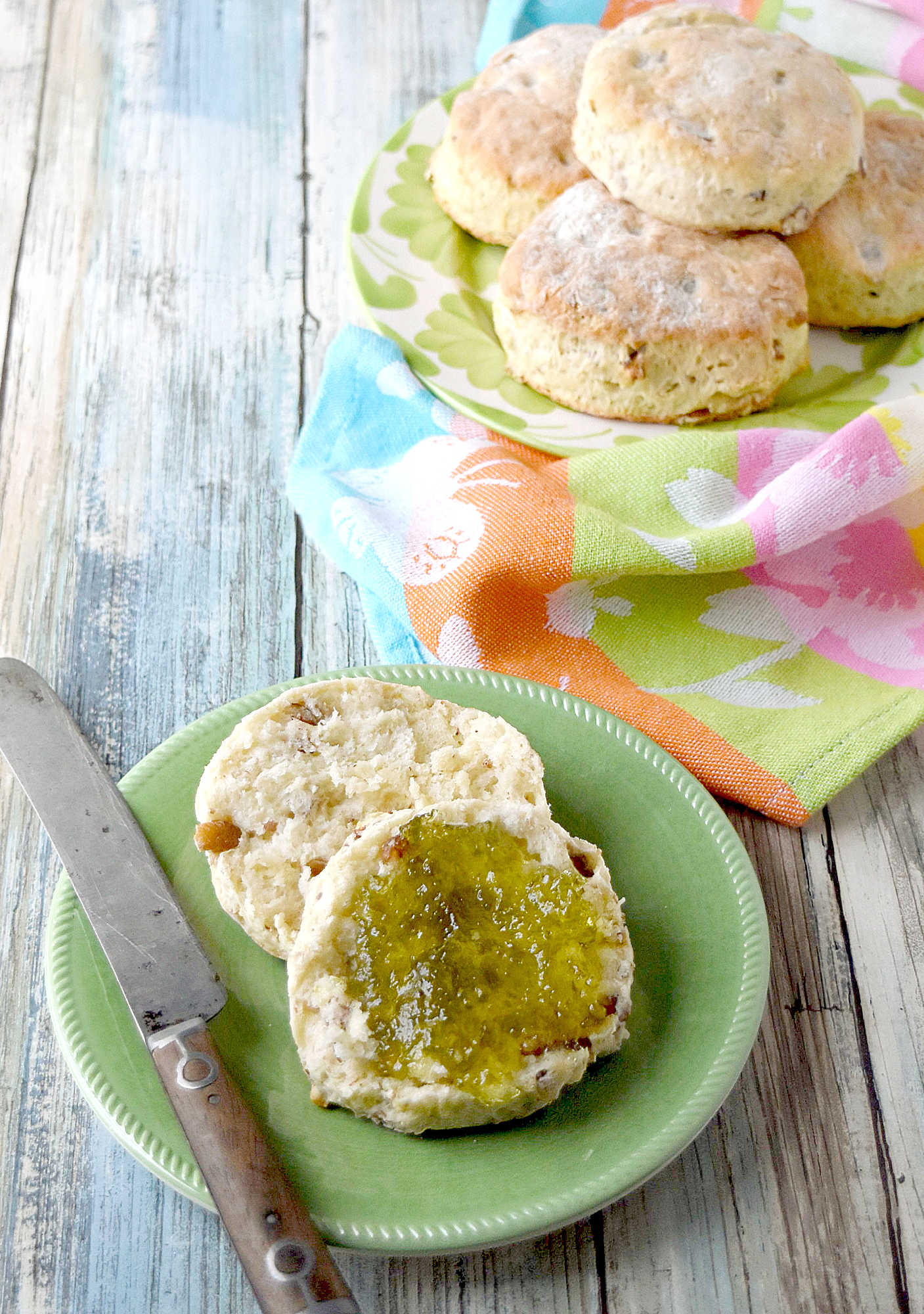 Calling all breakfast lovers! Start your morning with a delicious and wholesome pecan scone. Perfectly flaky, slightly sweet, and packed with protein and healthy fats. #SpringSweetsWeek #PecanSconesDelight #SconeObsession #BakeWithPecans #SconeLoversUnite #PecanPerfectionTreats #PecanScones #BakingFromScratch  #HomeBakingSociety #FallFlavorsDelights