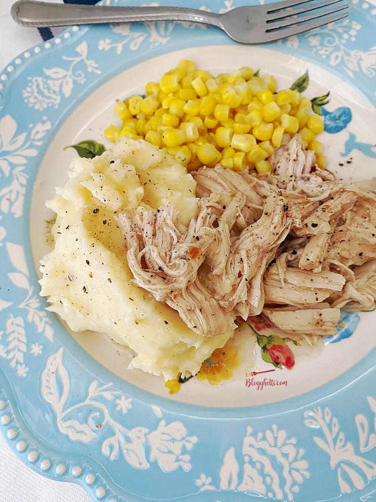 Meal Planning Week 11 highlights the use of the slow cooker for almost all your dinner needs.  From breakfast to side dishes and, of course, dinner you can make an easy meal without turning on the oven. #familymealplanning #mealplanningideas #mealplanningworks #easymealplanning #weeklymealplanning