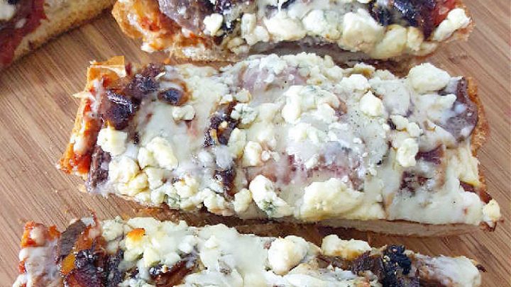 Transform your boring French bread into a gourmet meal with Filet French Bread Pizza! Discover the perfect blend of crispy crust, juicy filet, and gooey cheese in every bite. #filetfrenchbreadpizza #pizzalovers #homemadepizza #easyweeknightmeals #comfortfoodcravings