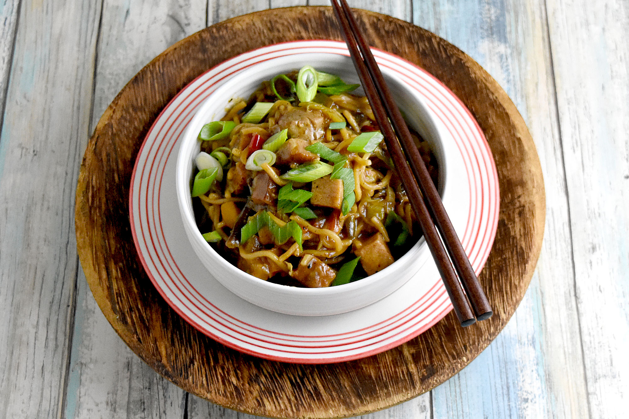Pork and Noodle Stir Fry is a quick an easy dinner on the table super quick. The Fortune noodles cook up quick and taste hearty and delicious in this simple stir fry. #cooklikeawokstar #norulestostirfry #fortunerecipechallenge