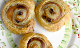 Cranberry Cream Cheese Pinwheels are super simple to make but they taste oh so delicious. With just a few ingredients, and some leftover cranberry sauce, you can have a fun and tasty appetizer. #CranberryWeek #cranberry #puffpastry #cranberrysauce #easyrecipe