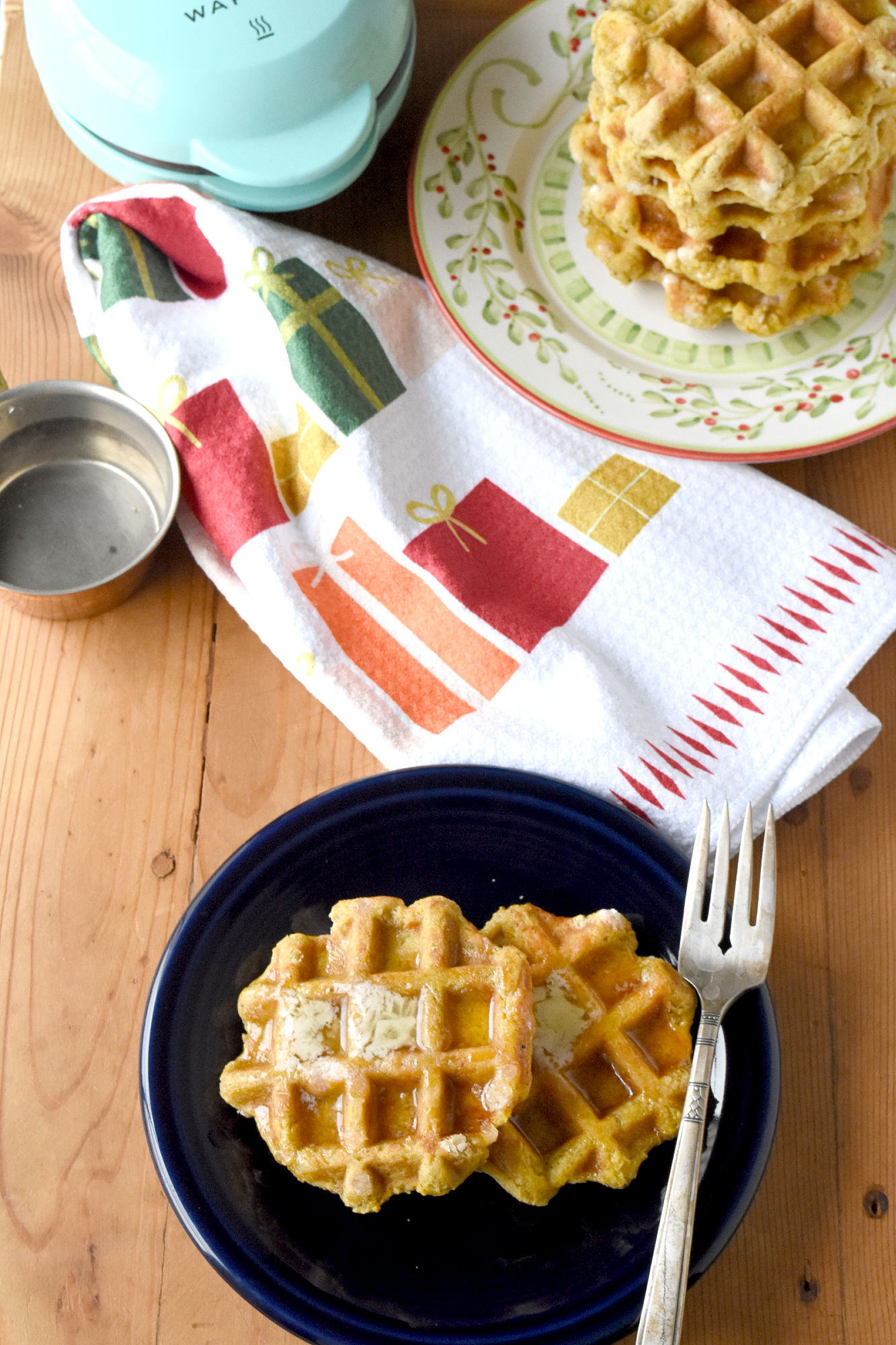 With an airy, fluffy center and a crispy caramelized crust, you will fall in love with these quick and easy Pumpkin Liége Waffles! #PumpkinLiégeWaffles #FallFlavors #AutumnEats #PumpkinSweets #YummyWaffles #FallFoodies #LiégeWaffleLove #WaffleLove #FoodieFavorites
