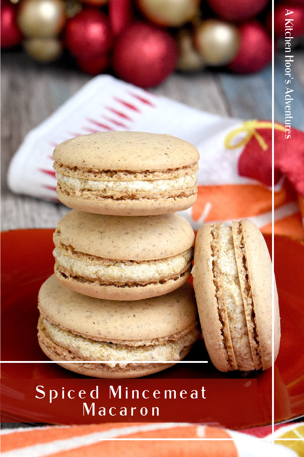 Spiced Mincemeat Macaron is the Ultimate Holiday Treat