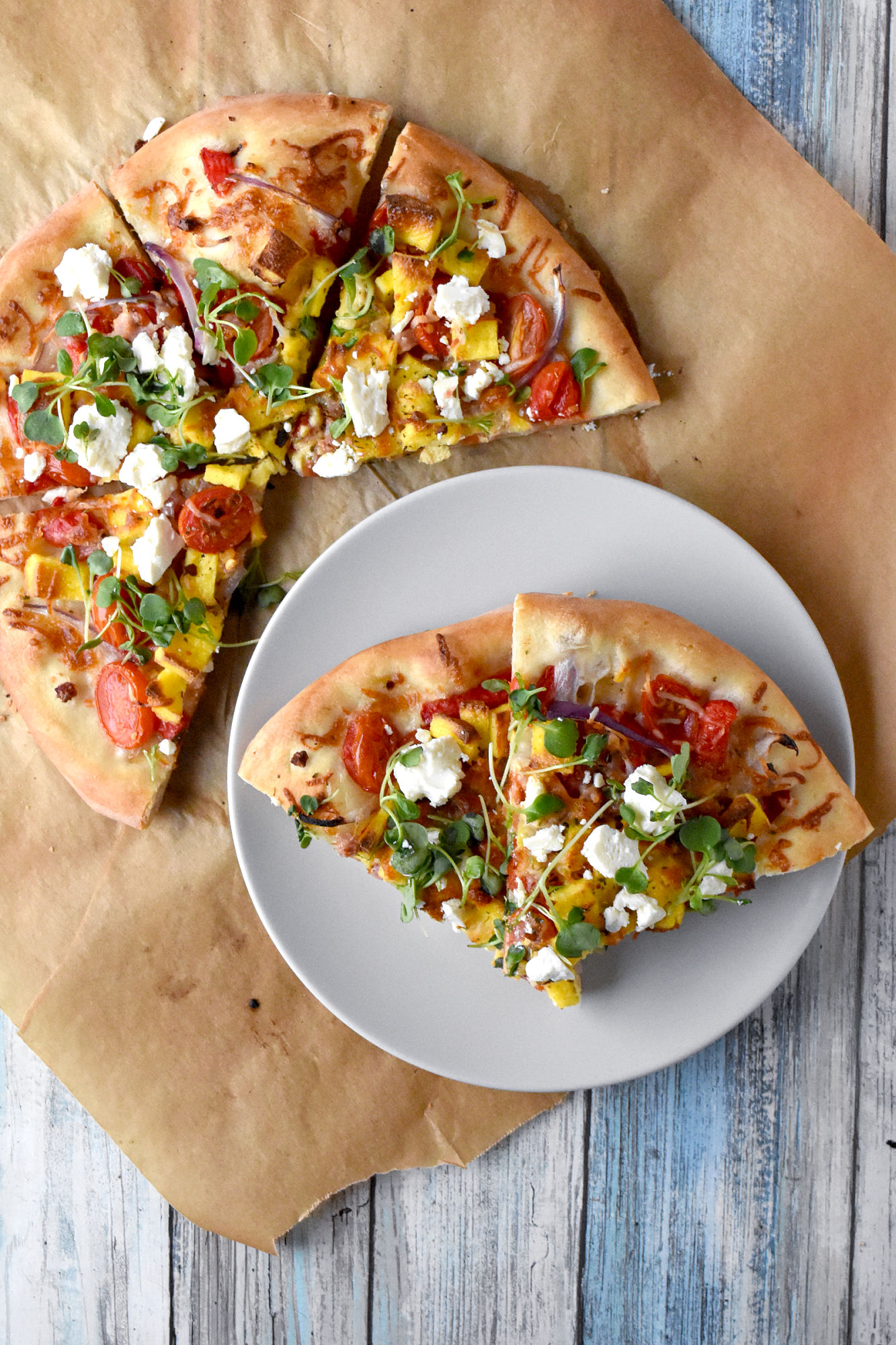 Move over avocado toast, there's a new breakfast trend in town - Mediterranean Breakfast Pizza! Savory, satisfying, and oh so delicious. #breakfasttrend #MediterraneanCuisine #PizzaForBreakfast #pizzaforbreakfast #MediterraneanEats #breakfastofchampions

