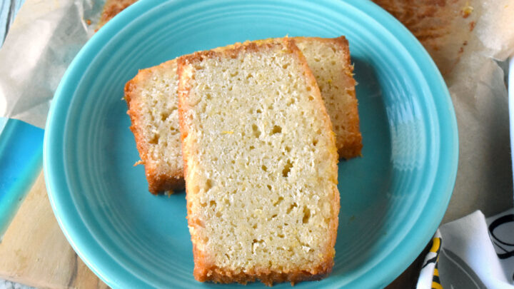 Indulge in a burst of tangy sweetness with every bite of our Moist Meyer Lemon Loaf ???? Perfect for a summer picnic or an afternoon treat. #SpringSweetsWeek #MeyerLemonLove #CitrusSweets #MoistandDelicious #BakingGoals #LusciousLoaf