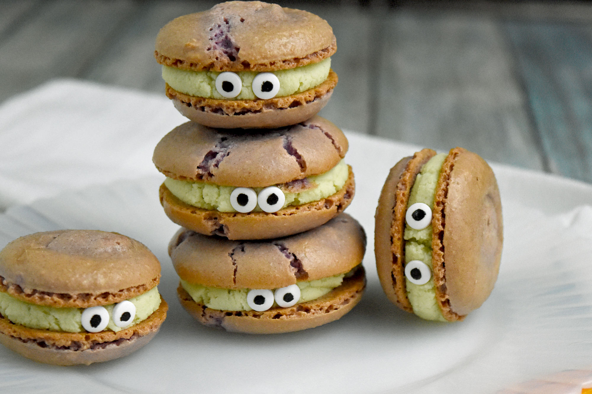 Some say the Purple People Eater Macarons are too pretty to eat...but we say they're too delicious NOT to eat! 😋👀  #PurplePeopleEaterMacarons #MacaronMagic #DeliciousDesserts #FoodieFaves #InstaSweets
