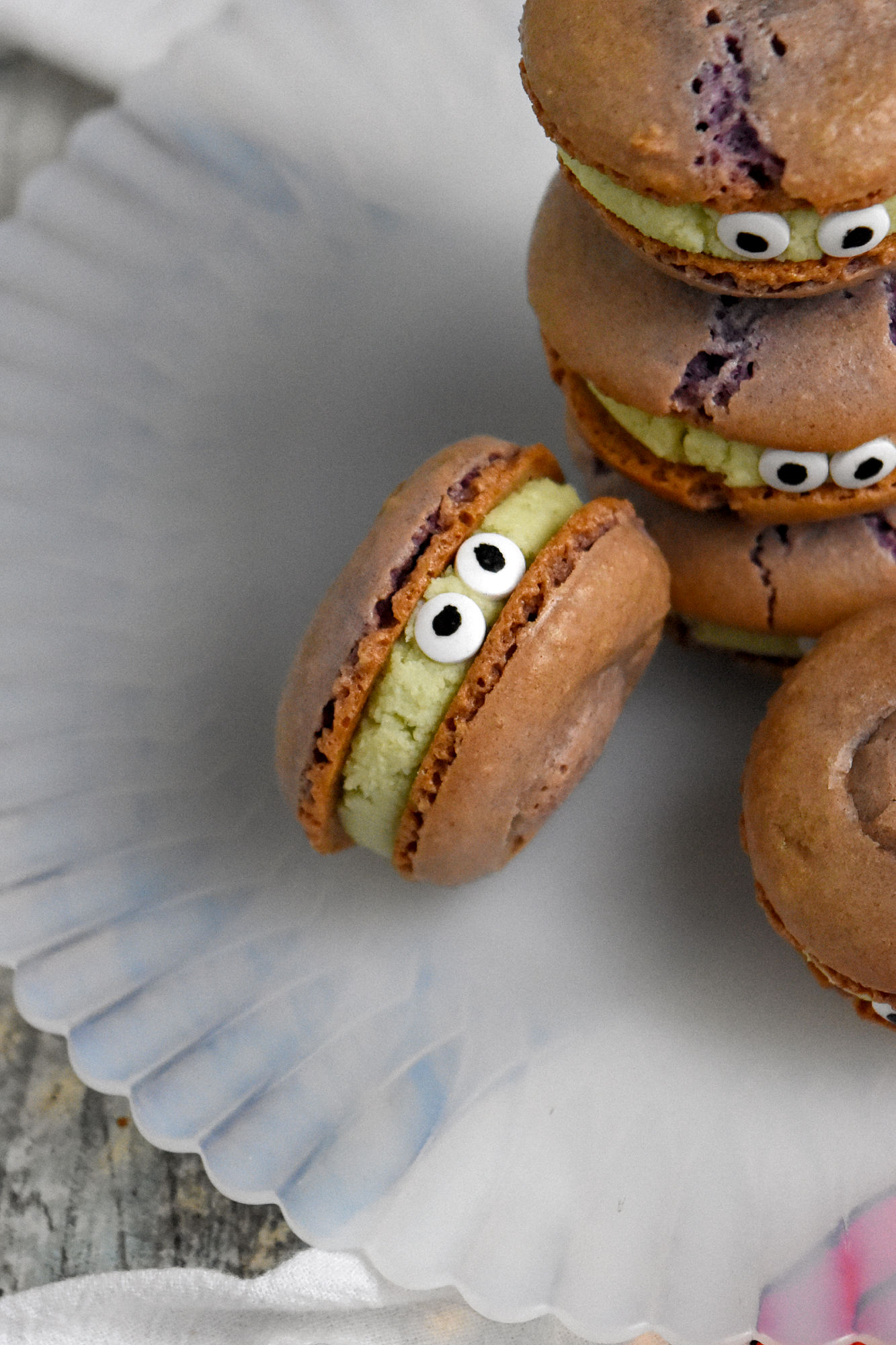 Some say the Purple People Eater Macarons are too pretty to eat...but we say they're too delicious NOT to eat! 😋👀  #PurplePeopleEaterMacarons #MacaronMagic #DeliciousDesserts #FoodieFaves #InstaSweets
