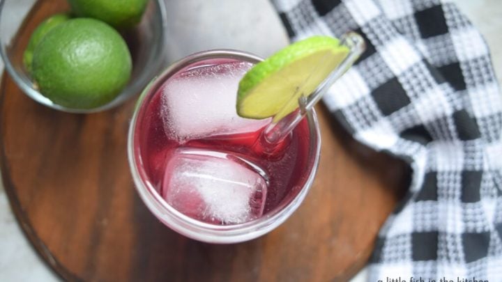Image for Easy Cranberry Pomegranate Fizzer