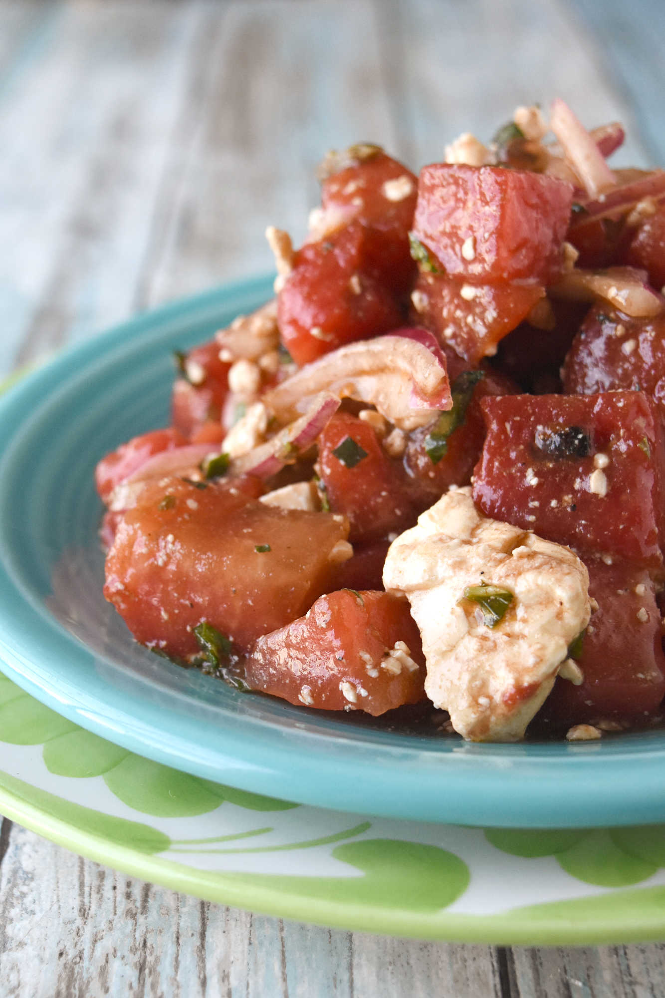 Tired of boring salads? Add a kick of heat and sweetness with our Spicy Watermelon and Feta Salad! Guaranteed to impress your family and friends. #FarmersMarketWeek #SpicyWatermelonFetaSalad #RefreshingSummerSalad #FruityAndSavory #HealthySummerEats #TastySideDishEats