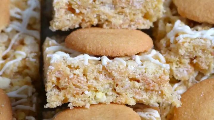 Crushed vanilla wafers, vanilla pudding mix, and freeze dried banana powder set these banana pudding rice krispie treats apart from the rest.