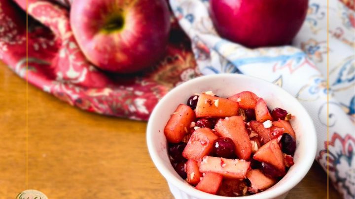 Looking for a delicious and healthy addition to your Fall meals? Look no further than this Cranberry Apple Compote!