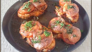 Keto Baked Buffalo Cauliflower Steaks With Chicken are grilled crispy yet tender. They are protein packed, filling and delicious.