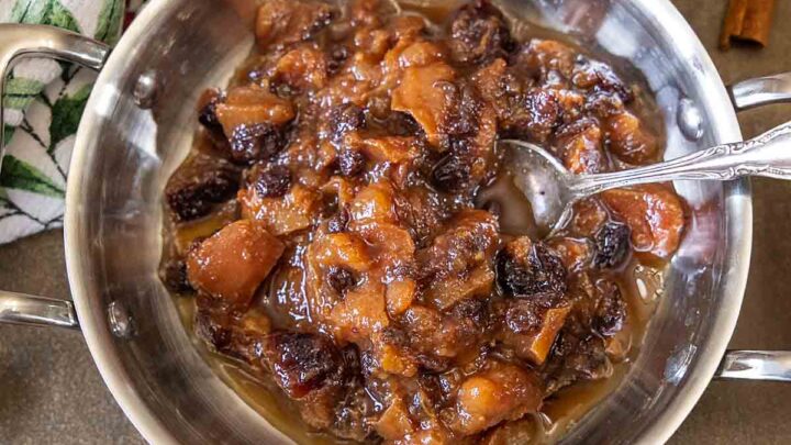 Almost like a grown-up applesauce, Pear Compote with Port combines pears and dried fruit for a tasty fall side. Can be canned too!