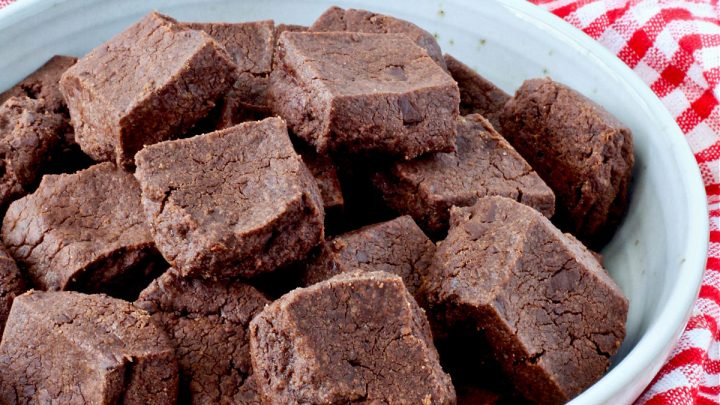 Chocolate sables are a lovely French shortbread cookie that has a "sandy" crumbly texture.