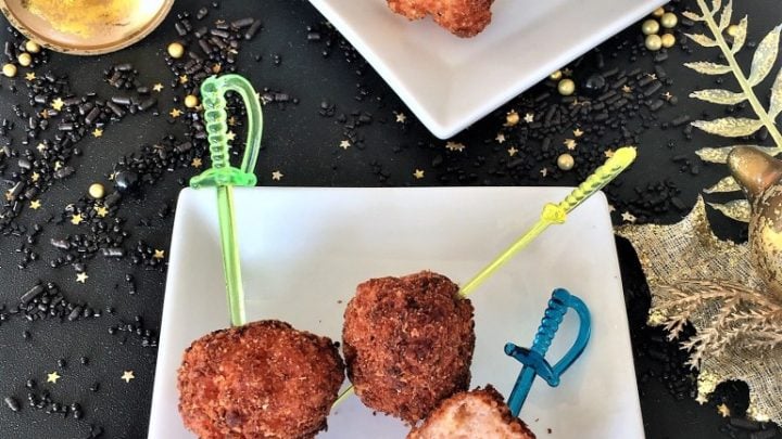 Spicy Shrimp Puffs turn 4 ingredients into a delicious party appetizer! Serve with your favorite dipping sauce.