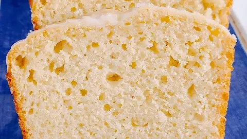 Lemon Greek Yogurt Bread is a moist, flavorful quick bread that combines the tangy creaminess of Greek yogurt with a bright, citrusy kick and is topped off with a lovely glaze!