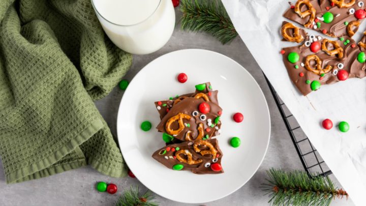 Reindeer Chocolate Bark is a fun holiday treat that’s easy to make and always gets a smile.