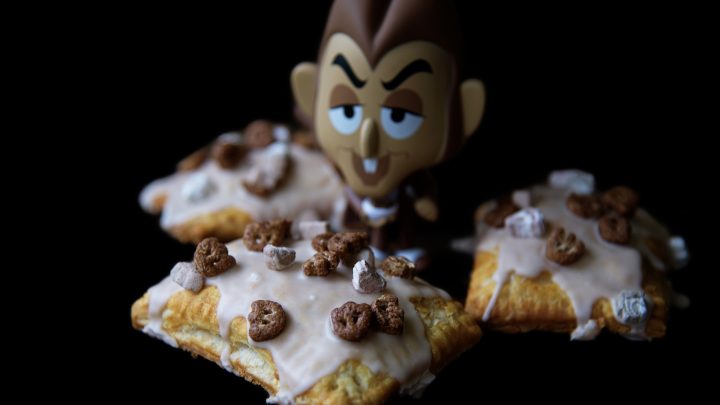 These Count Chocula Pop Tarts combine two of my favorite breakfast treats with a chocolate brown sugar filling and Count Chocula icing.