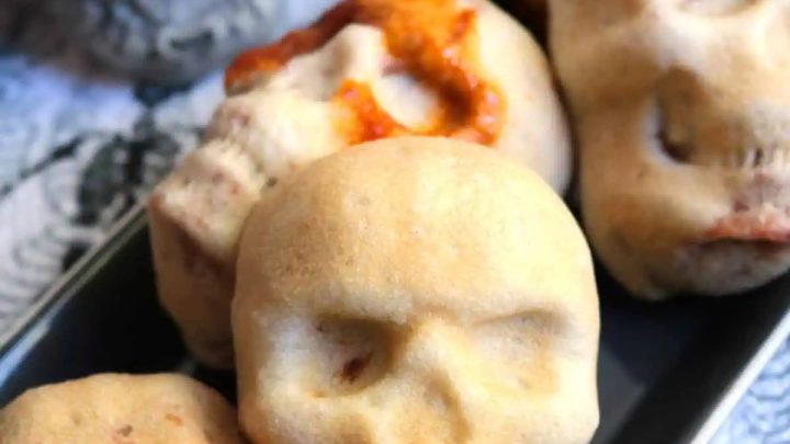 Why make regular Sloppy Joes when you can have Skull Sloppy Joe Bombs? Easily assembled with a few ingredients for a spooky fun dinner.