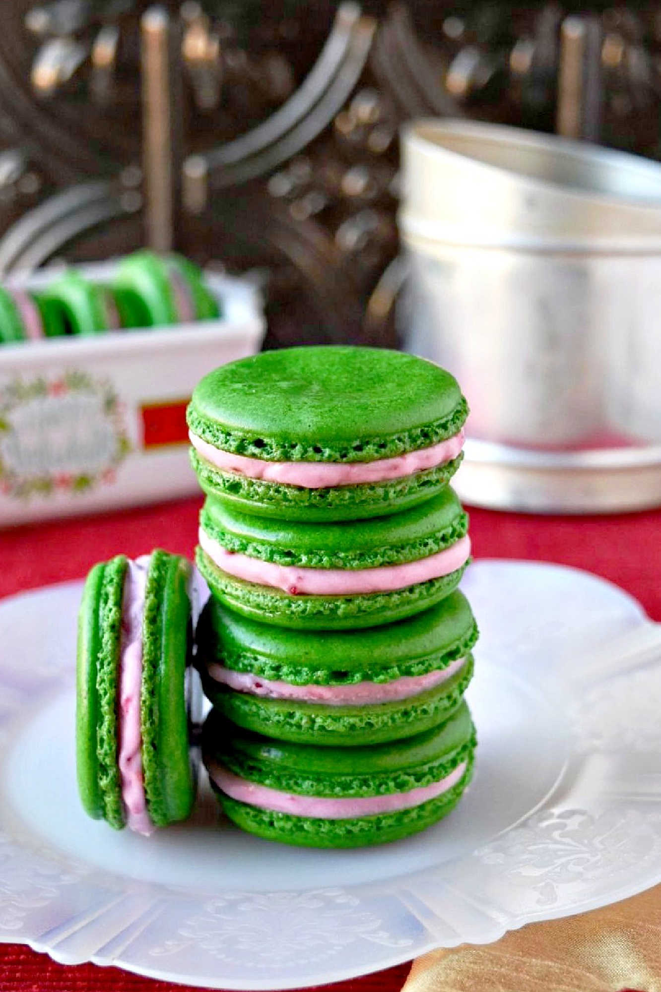 Enjoy the Pistachio Cranberry Macaron, where traditional French pastry meets the vibrant flavors of pistachio and cranberry. Each bite offers a wonderful mix of chewy texture and refreshing taste, perfect for any dessert table. #ChristmasCookies #macaron #cranberry #pistachio #MacaronMadness #PistachioLove #CranberryCravings #SweetTreats #FrenchPastryFaves