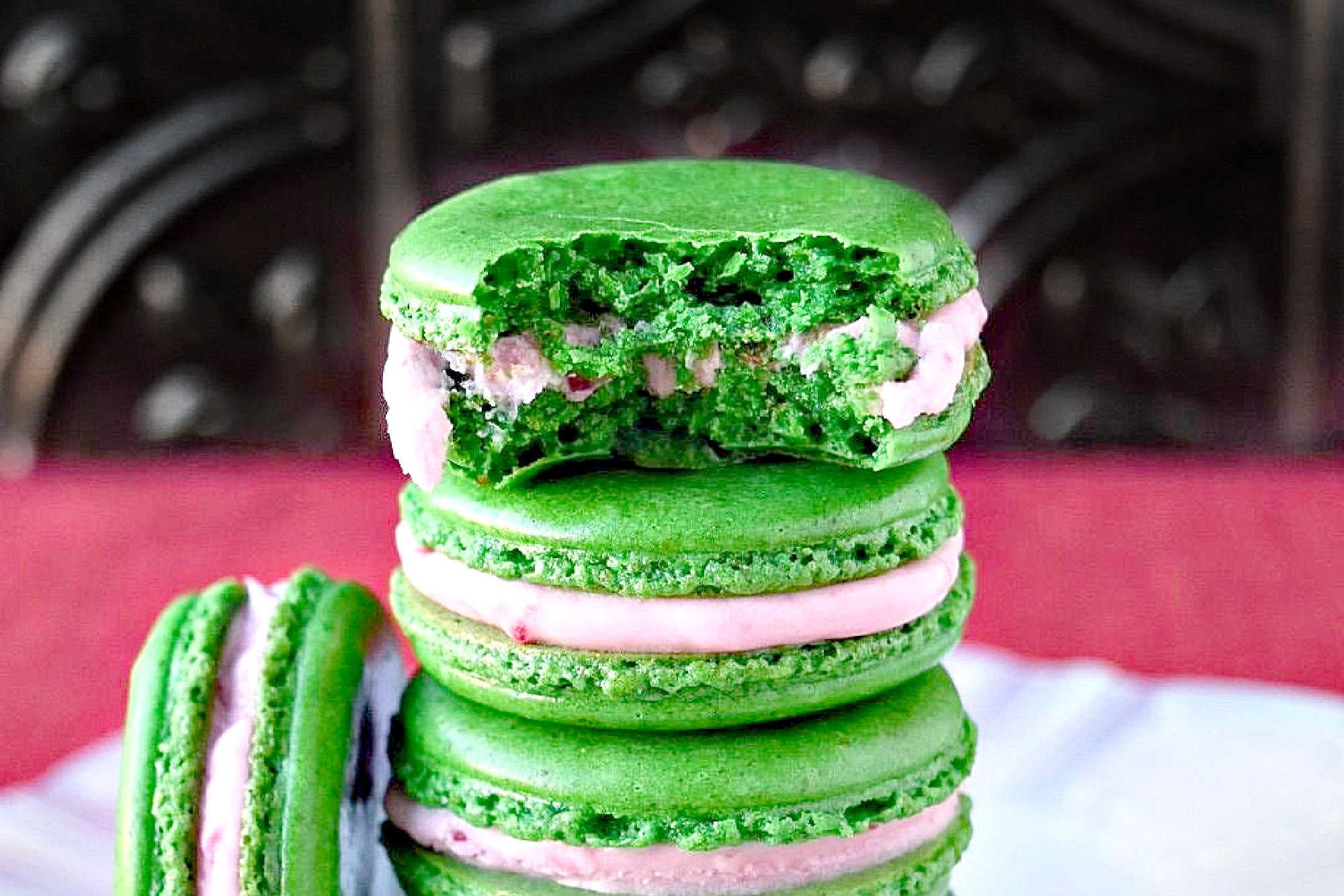 Enjoy the Pistachio Cranberry Macaron, where traditional French pastry meets the vibrant flavors of pistachio and cranberry. Each bite offers a wonderful mix of chewy texture and refreshing taste, perfect for any dessert table. #ChristmasCookies #macaron #cranberry #pistachio #MacaronMadness #PistachioLove #CranberryCravings #SweetTreats #FrenchPastryFaves