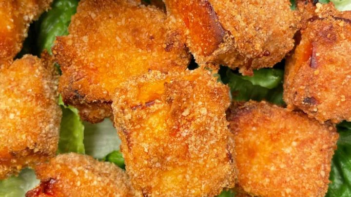 These air fryer sweet chili paneer bites are the most phenomenal appetizer with a perfect balance of sweet flavor with a spicy kick.