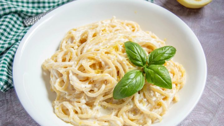 Creamy Lemon Ricotta Spaghetti made with fresh lemon, ricotta, and mozzarella. An easy, family-friendly pasta dinner perfect for busy weeknights.