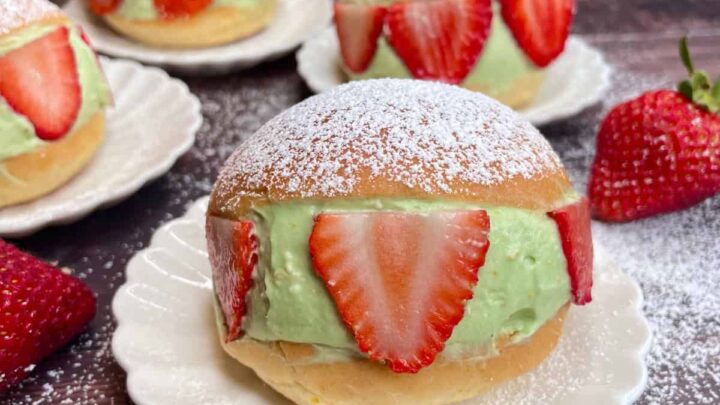 These vibrant matcha strawberry cream buns are soft, sweet rolls with a filling of smooth matcha cream and fresh strawberries.