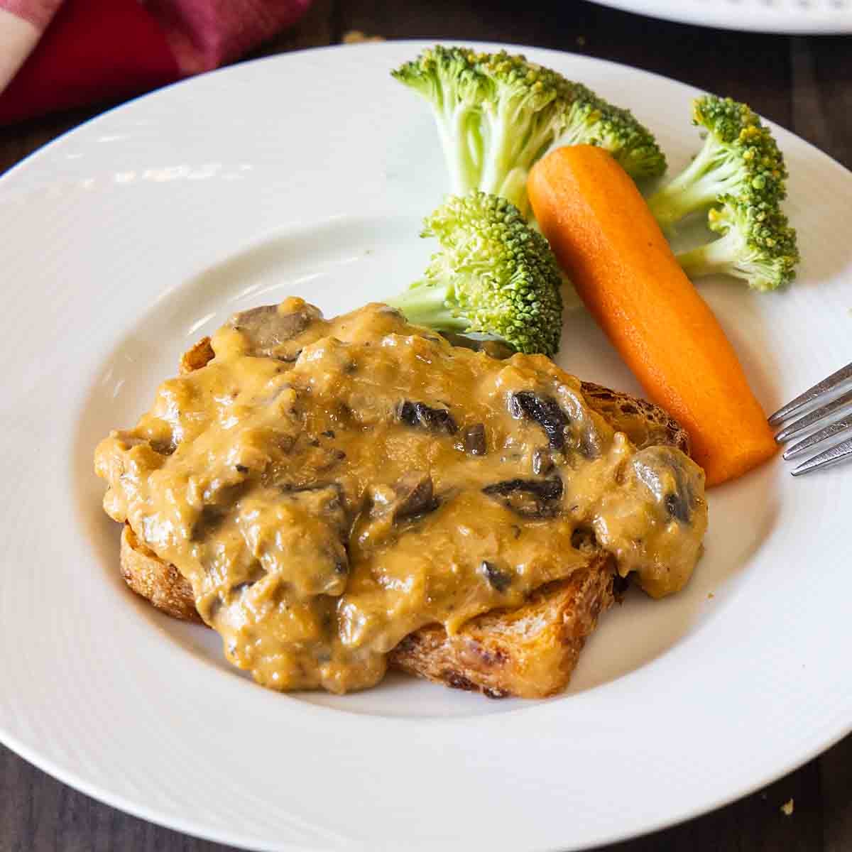 Come enjoy this makeover of the vintage classic Tuna Rarebit.  With rich cheddar and healthy tuna it will please kids and adults.