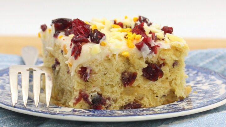 Cranberry Bliss Coffee Cake is a breakfast cake version of the popular Starbucks cranberry bliss bar, with cranberries, orange, and ginger.