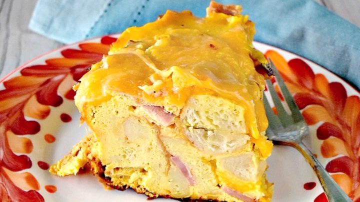 Say goodbye to boring breakfasts and hello to flavor heaven with this Ham and Cheese Strata. Perfect for feeding a crowd or meal prepping for the week ahead. Give it a try! #MealPrep #FoodPorn #BrunchtimeEats #SavoryBreakfast #CheesyGoodness #FoodieFavs #WeekendBrunchin