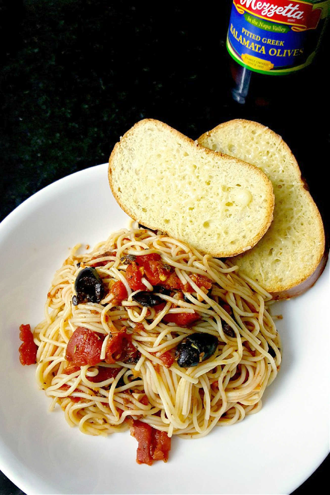 Tuscan Pomodoro is all about slowing down and savoring the little things. Picture yourself enjoying rustic flavors under the open sky with friends and family. #TuscanPomodoroDelight #ItalianCookingPassion #FlavorsofTuscany #TomatoLove #FoodieFinds #EatLocal #GardenFresh #ItalianCuisineGoals #PastaPerfection #FoodieApprovedEats