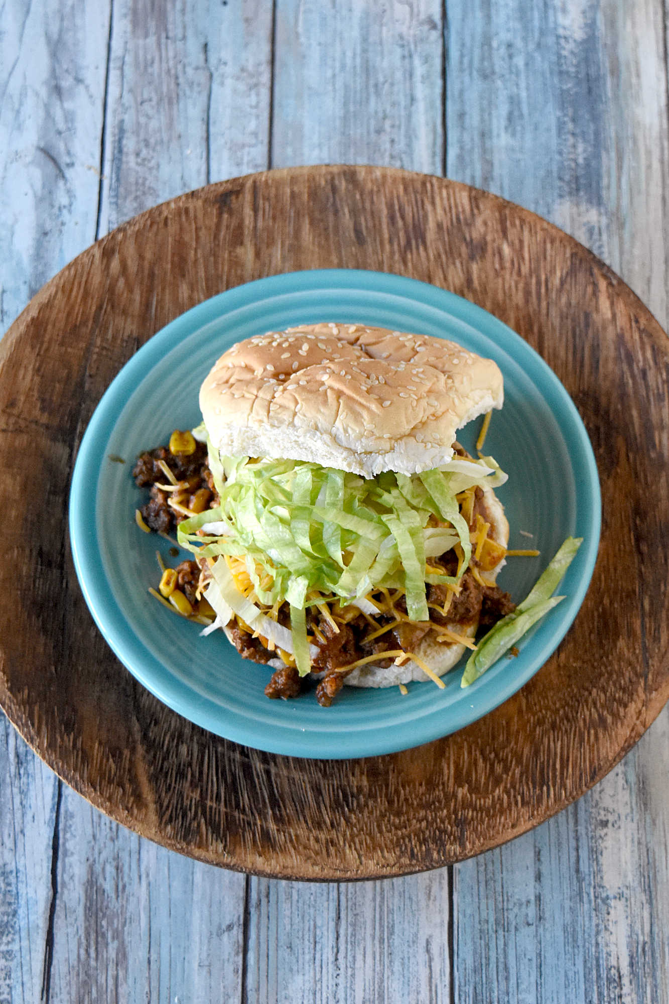 This Easy Taco Sloppy Joes recipe combines lean ground turkey, salsa, corn, cheddar cheese, and smoky chipotle flavor for a quick one-pan dinner the whole family loves. Perfect for busy weeknights, meal prep, and budget-friendly meals.  #FarmersMarketWeek #TacoSloppyJoes #EasyDinner #GroundTurkeyRecipes #WeeknightDinner #FamilyMeals #BudgetMeals #DinnerIdeas #OnePanMeals #ComfortFood