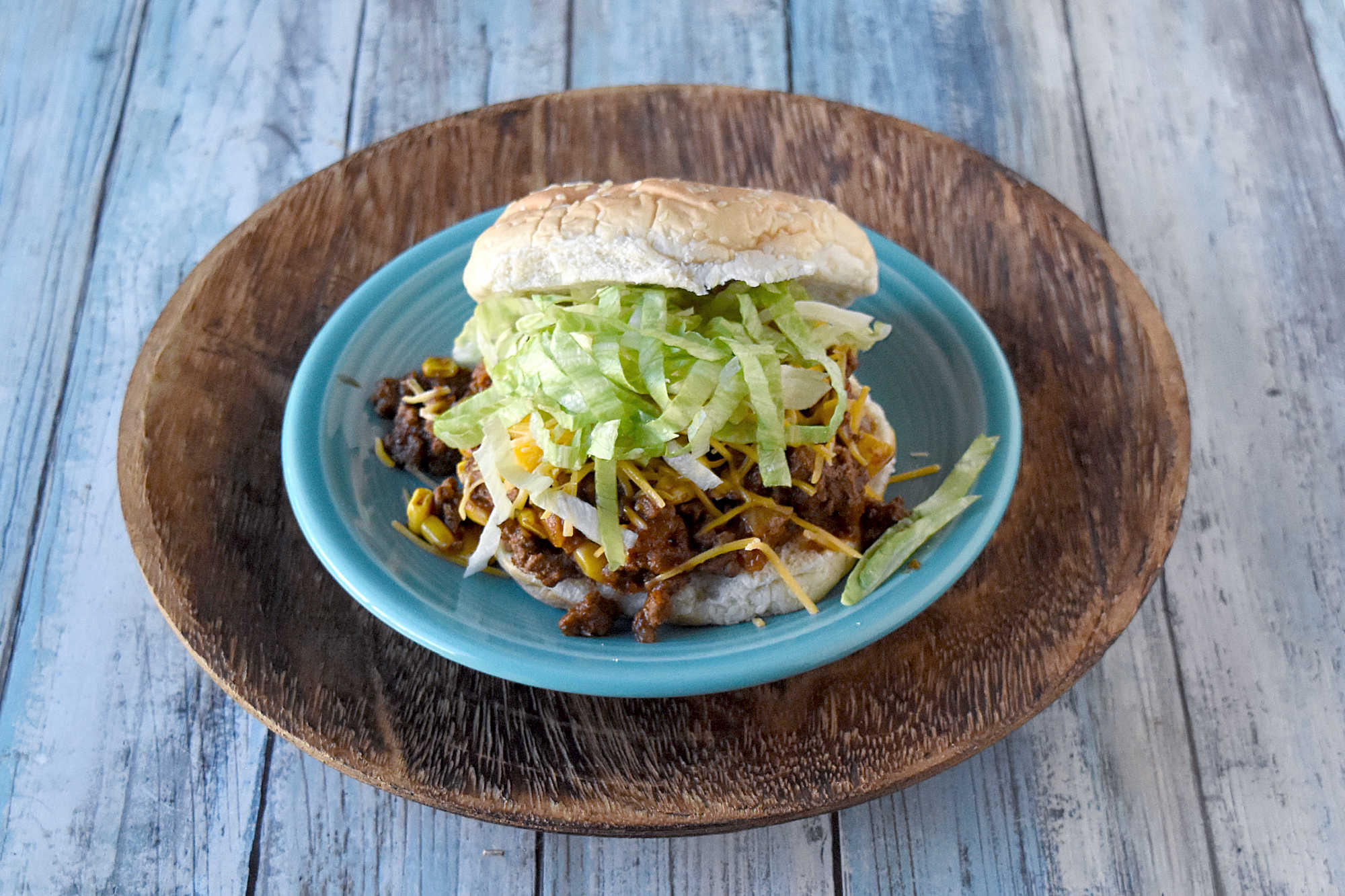 This Easy Taco Sloppy Joes recipe combines lean ground turkey, salsa, corn, cheddar cheese, and smoky chipotle flavor for a quick one-pan dinner the whole family loves. Perfect for busy weeknights, meal prep, and budget-friendly meals.  #FarmersMarketWeek #TacoSloppyJoes #EasyDinner #GroundTurkeyRecipes #WeeknightDinner #FamilyMeals #BudgetMeals #DinnerIdeas #OnePanMeals #ComfortFood
