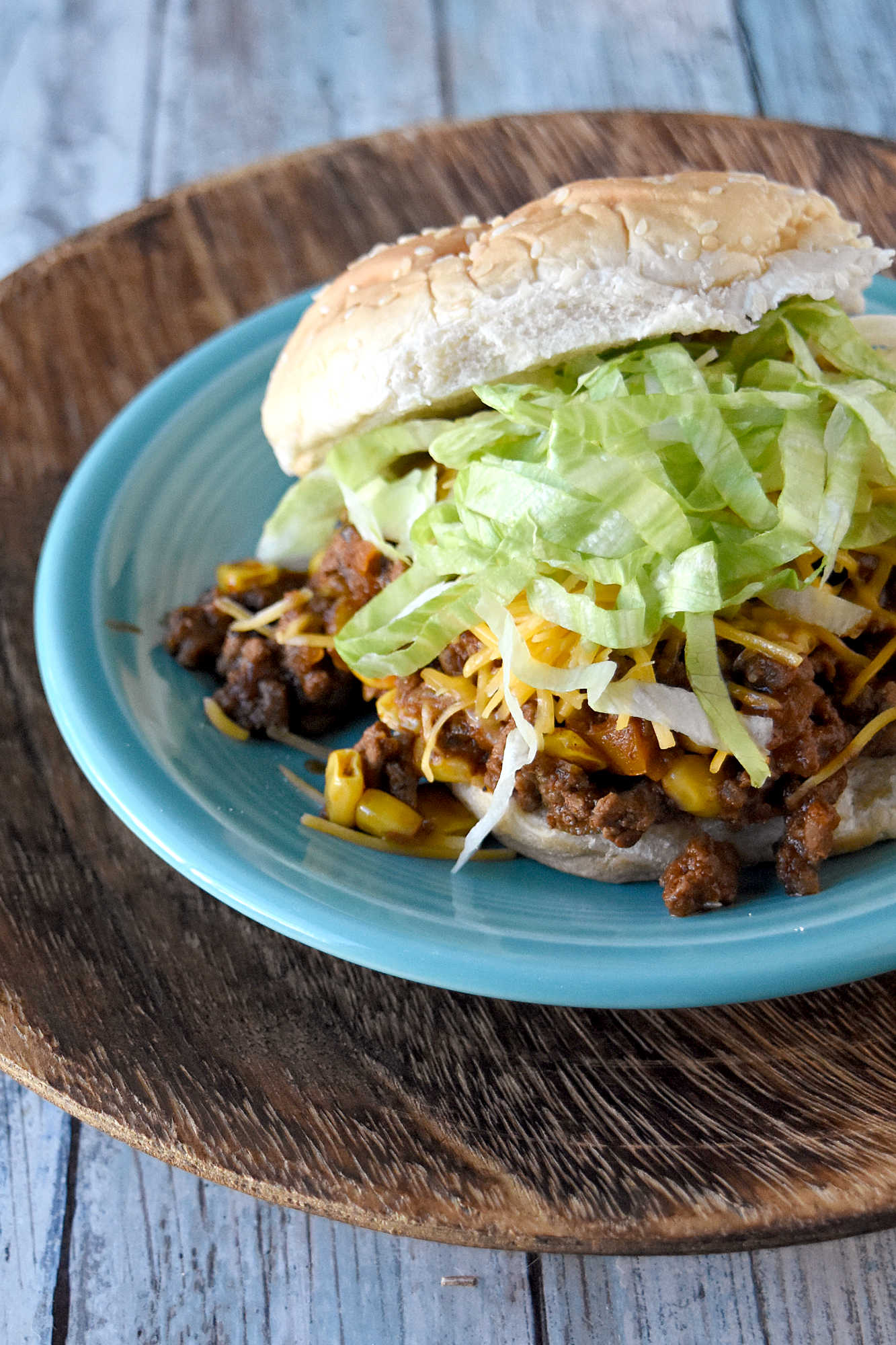 This Easy Taco Sloppy Joes recipe combines lean ground turkey, salsa, corn, cheddar cheese, and smoky chipotle flavor for a quick one-pan dinner the whole family loves. Perfect for busy weeknights, meal prep, and budget-friendly meals.  #FarmersMarketWeek #TacoSloppyJoes #EasyDinner #GroundTurkeyRecipes #WeeknightDinner #FamilyMeals #BudgetMeals #DinnerIdeas #OnePanMeals #ComfortFood