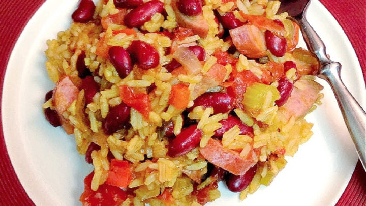 Quick One Pot Red Beans and Rice is a budget-friendly Cajun dinner with turkey kielbasa. Perfect for easy weeknight dinners, family meals, meal prep, and National Rice Month. #OnePotMeal #RedBeansandRice #30MinuteMeals #BudgetFriendlyCooking #MealPrepDoneRight #CajunFood #EasyWeeknightDinner #RiceRecipes