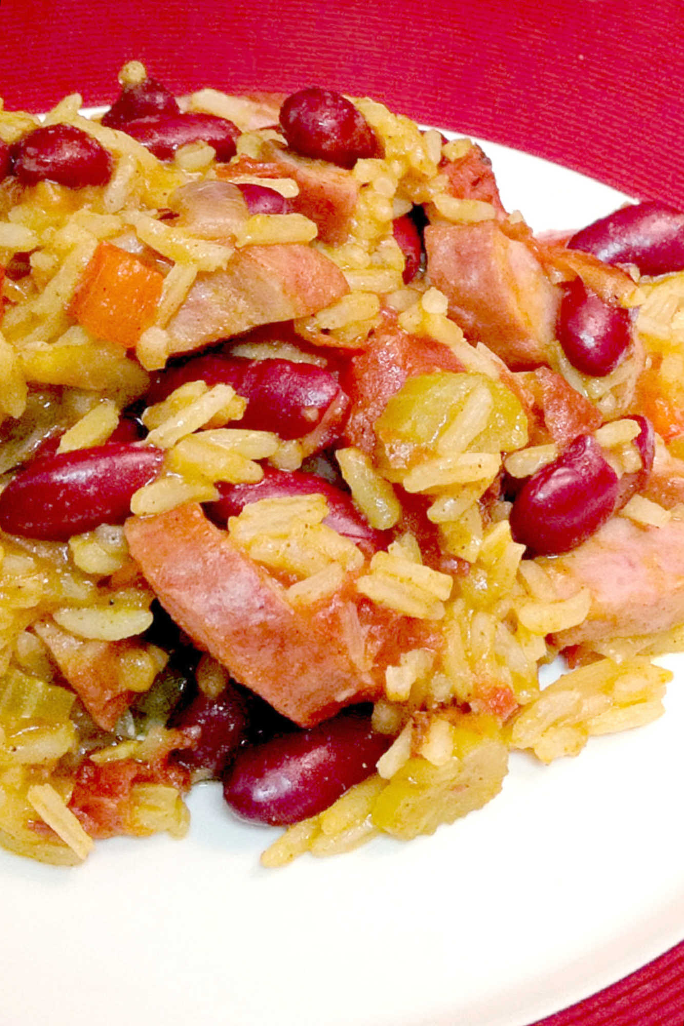 Quick One Pot Red Beans and Rice is a budget-friendly Cajun dinner with turkey kielbasa. Perfect for easy weeknight dinners, family meals, meal prep, and National Rice Month. #OnePotMeal #RedBeansandRice #30MinuteMeals #BudgetFriendlyCooking #MealPrepDoneRight #CajunFood #EasyWeeknightDinner #RiceRecipes